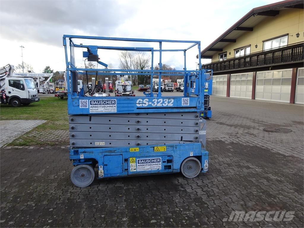 Genie GS 3232 剪叉式升降机