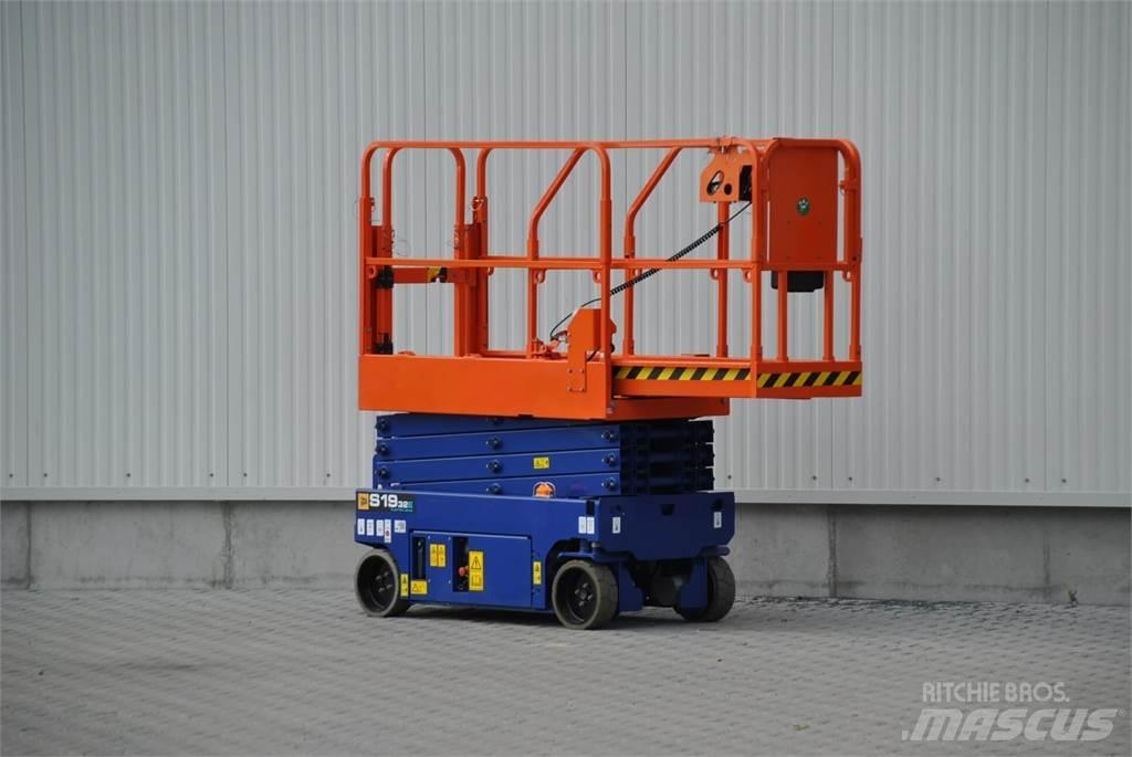 JCB S1932E ED 剪叉式升降机