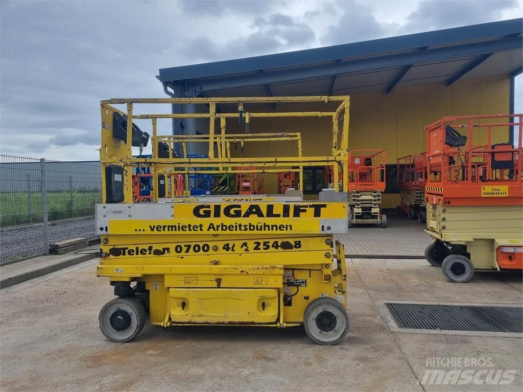 JLG 2030 ES 剪叉式升降机