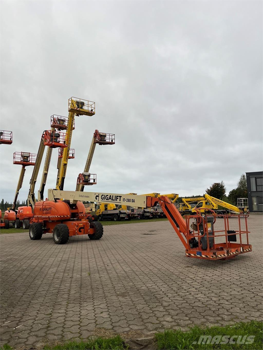 JLG 860 SJ 直臂高空工作平台