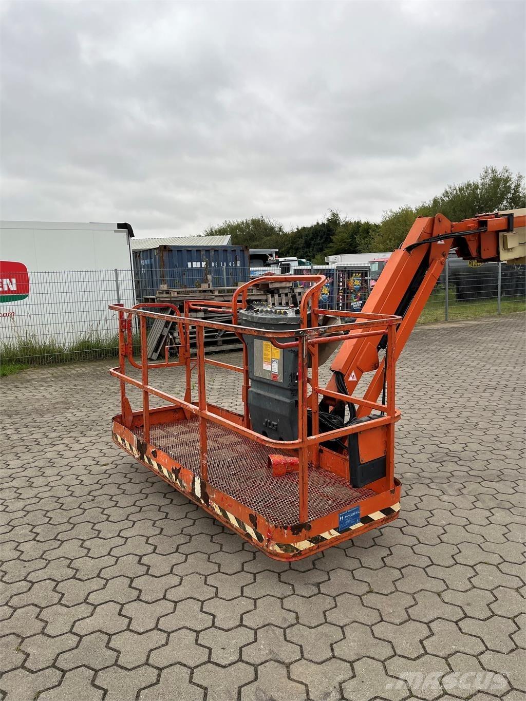 JLG 860 SJ 直臂高空工作平台