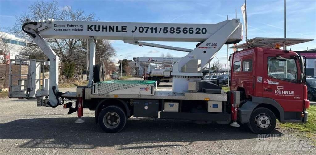 Wumag WT 300 车载式高空作业车