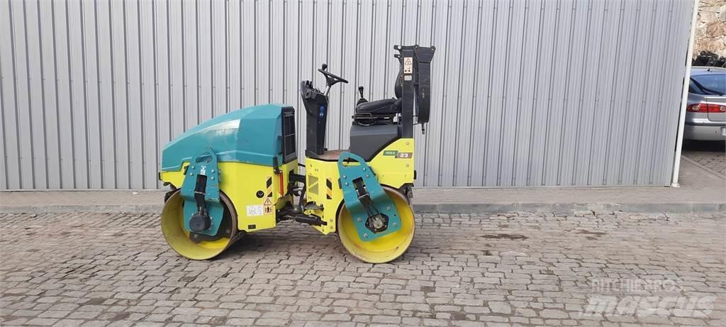 Ammann ARX23 双轮压路机