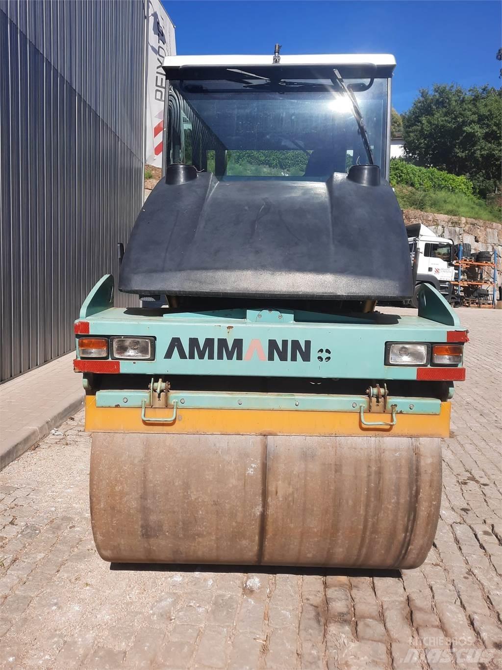 Ammann AV70-2 双轮压路机
