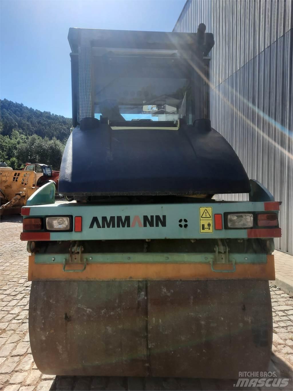 Ammann AV70-2 双轮压路机