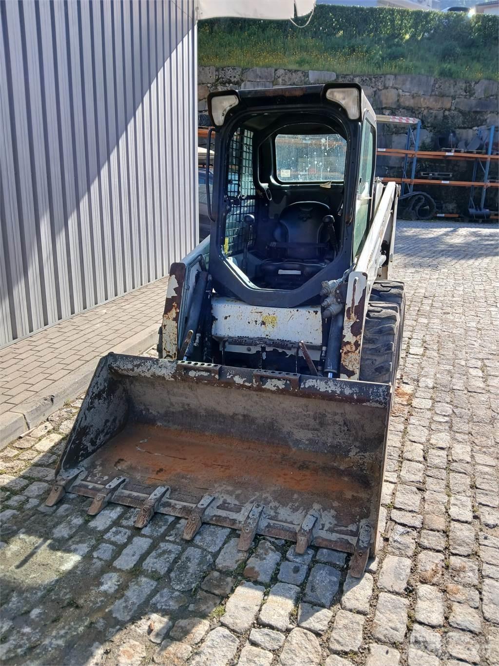 Bobcat S450 轮式装载机
