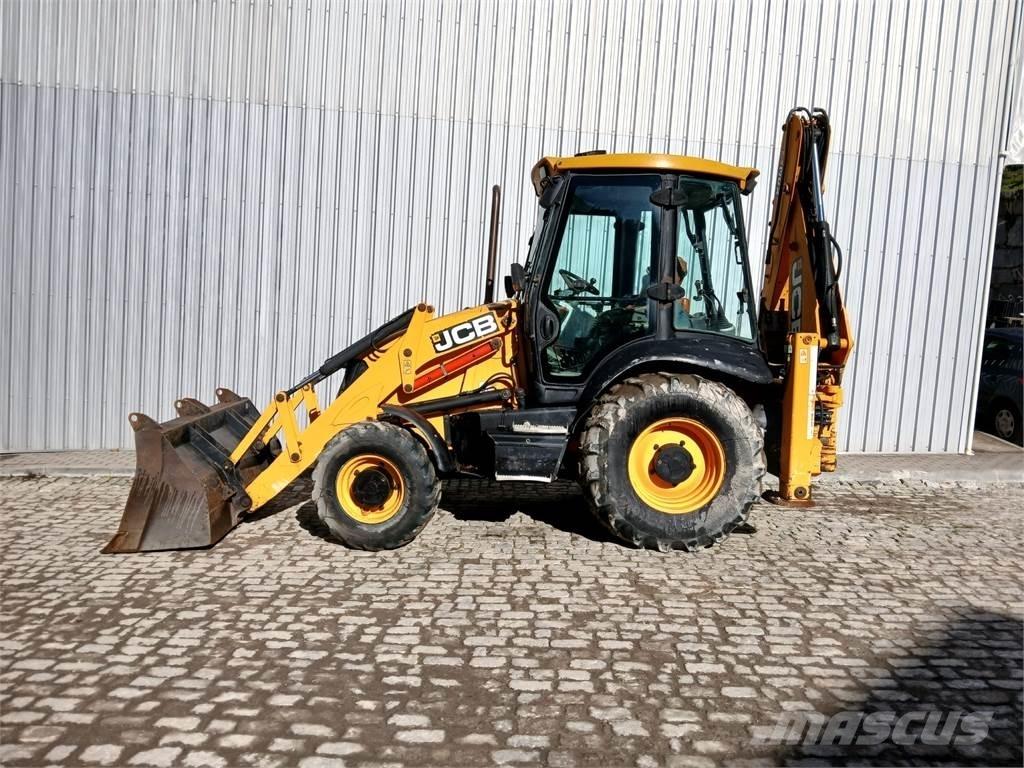 JCB 3CX 反铲装载机