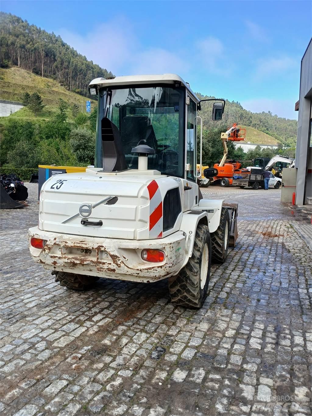 Volvo L30G 建筑机械-其他