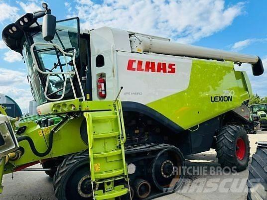 CLAAS LEXION 750 联合收割机