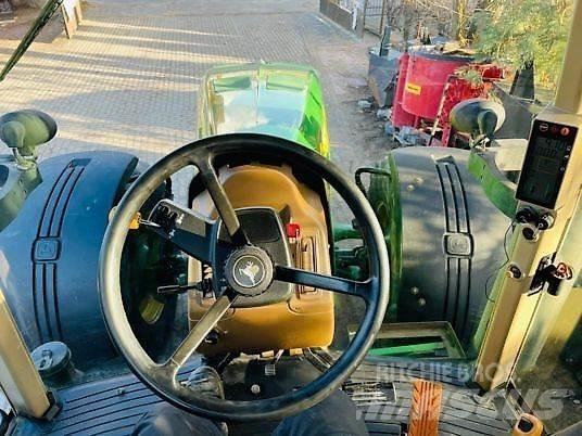 John Deere 8130 拖拉机/农用车
