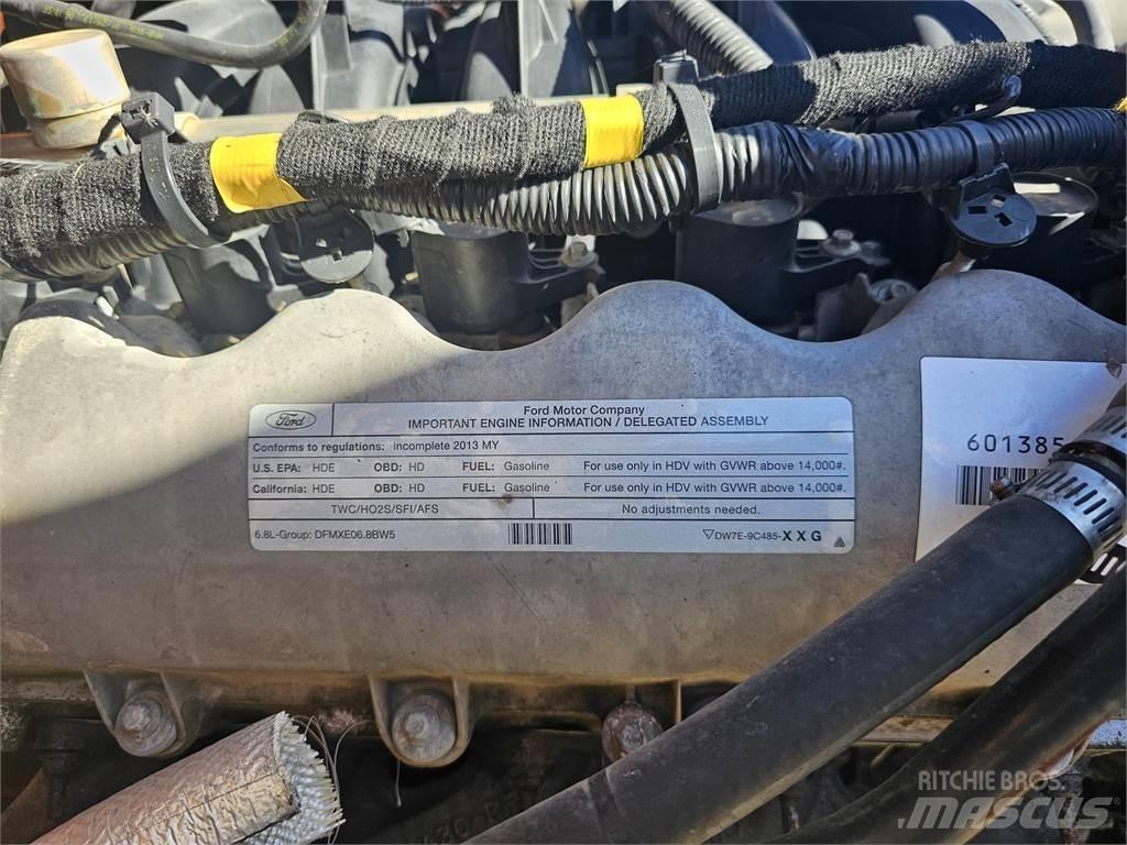 Ford F650 碎木车
