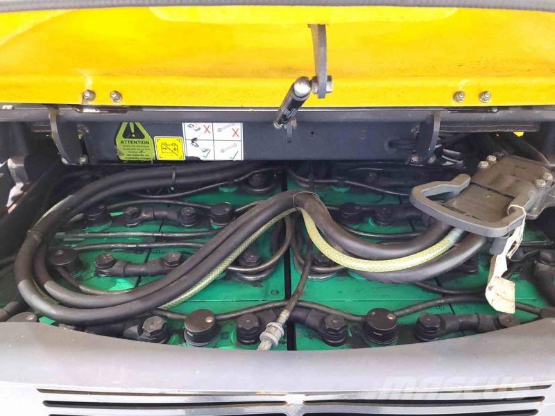 Aisle-Master 20WHE 巷道堆垛机