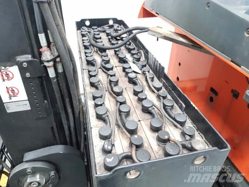 BT RRE160 前移式叉车