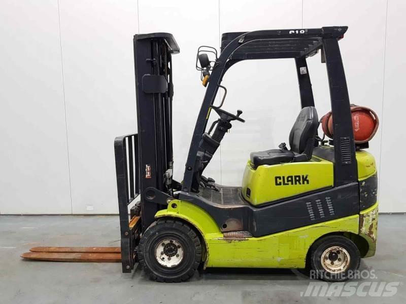 Clark C18L 天然气叉车