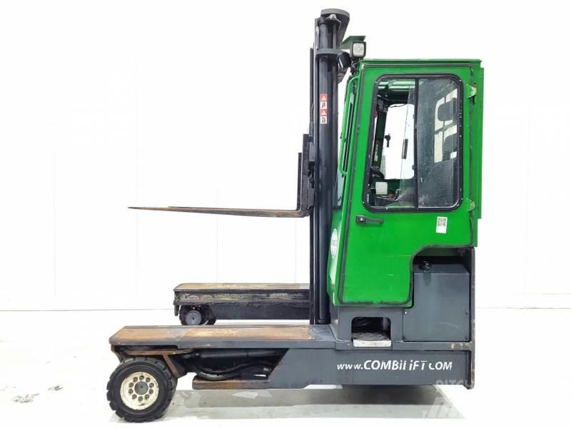 Combilift C4800 侧卸式铲车