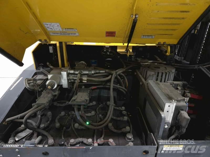 Combilift CBE3000 四轮前移式叉车