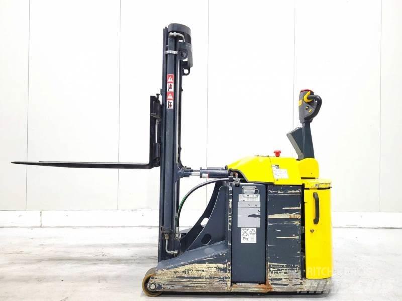 Combilift CS1500 行走式堆垛机