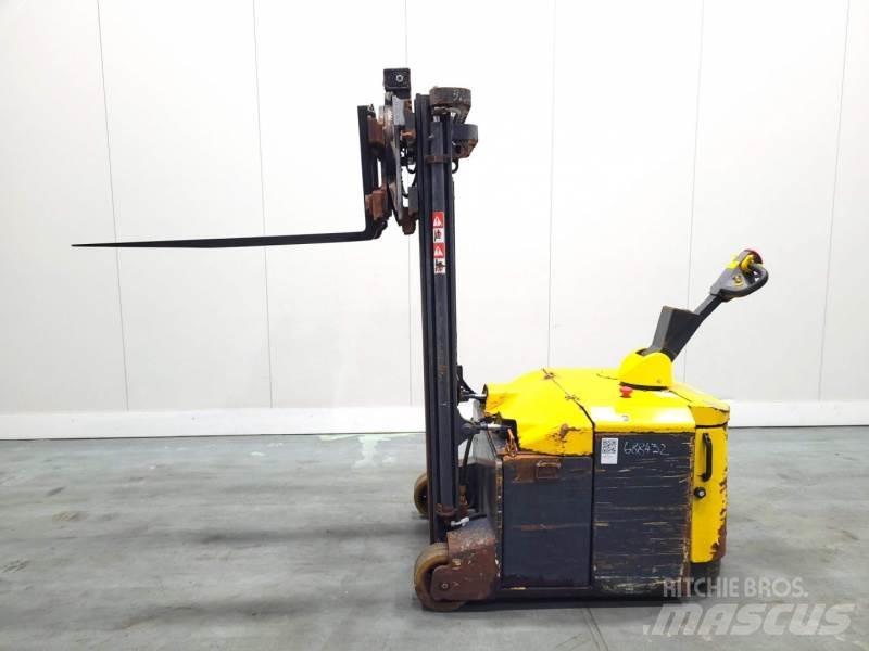 Combilift CS1500 行走式堆垛机