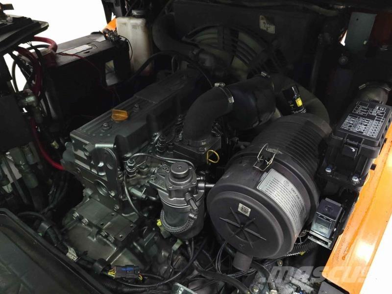 Doosan D25S-7 柴油叉车