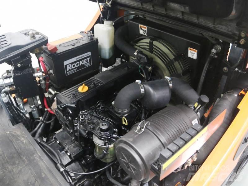 Doosan D30S-5 柴油叉车