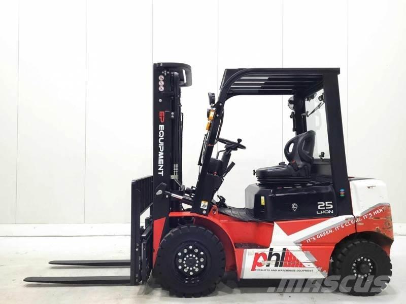 EP EFL252 410 HC 电动叉车