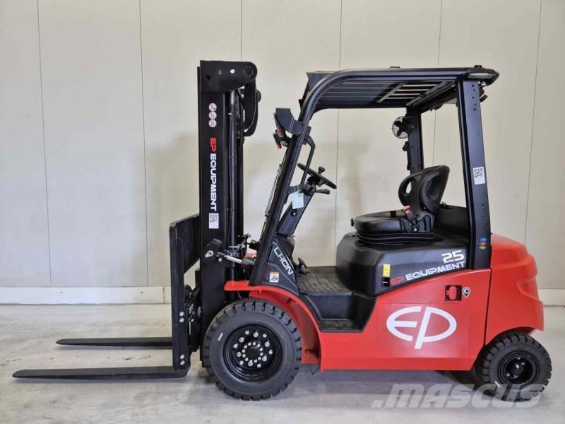 EP EFL253 205 HC 电动叉车