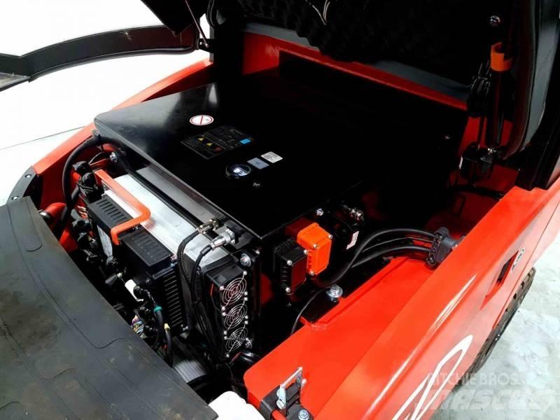 EP EFL303B 205 HC 电动叉车