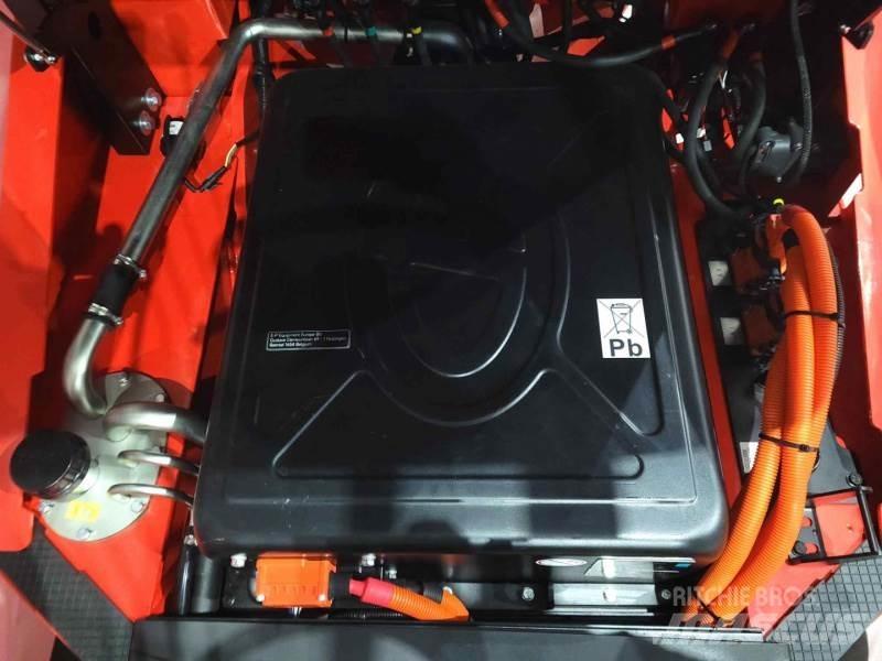 EP EFL382X5 280 NC 电动叉车