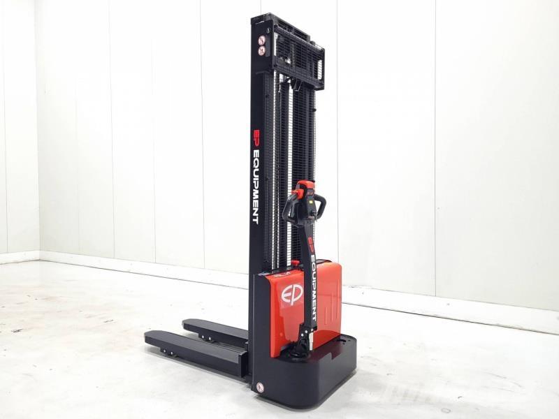 EP ESL122 3.6 手托盘堆垛机