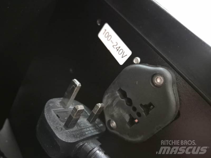 EP JXO 中端式装载机