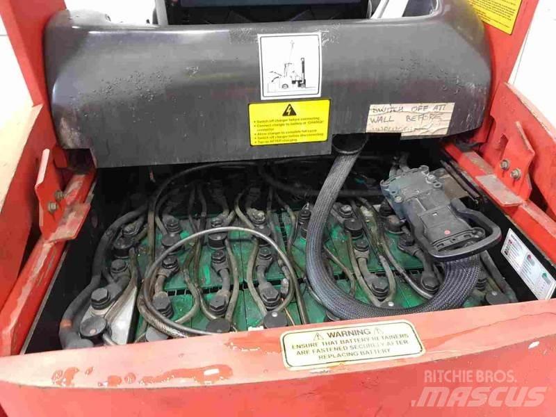 Flexi EURO AC 巷道堆垛机
