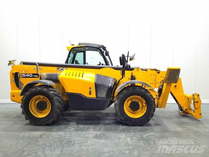 JCB 540V180 5RA 伸缩臂叉装车|叉装车