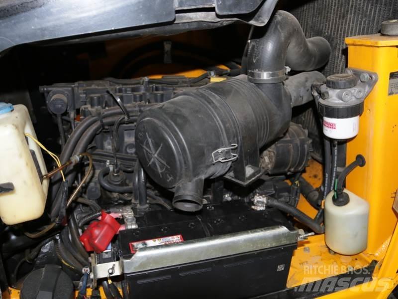 JCB TLT35D 4X4 伸缩臂叉装车|叉装车