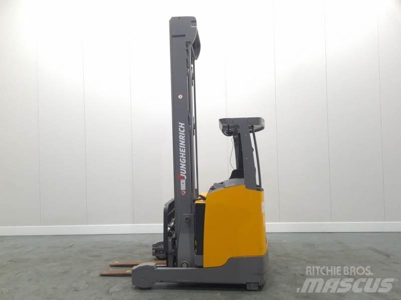Jungheinrich ETV318 前移式叉车