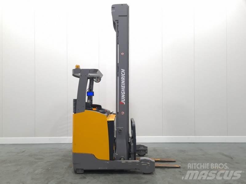 Jungheinrich ETV318 前移式叉车