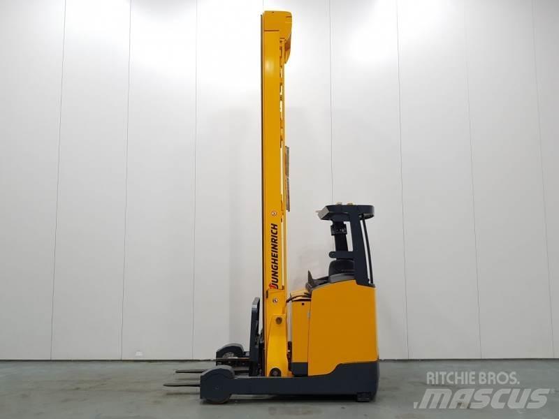 Jungheinrich ETV325 前移式叉车