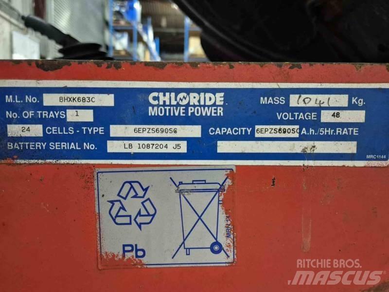 Linde E18C-02 其他叉车