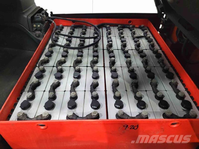 Linde E35H-01/600 电动叉车