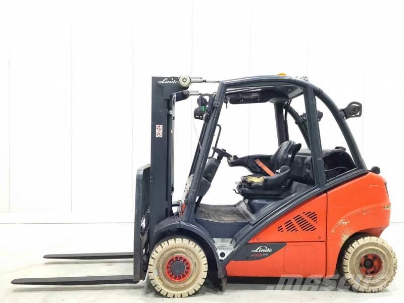 Linde H25T-02 天然气叉车