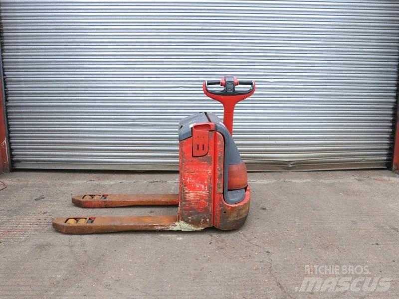 Linde T16 360 手动码垛机