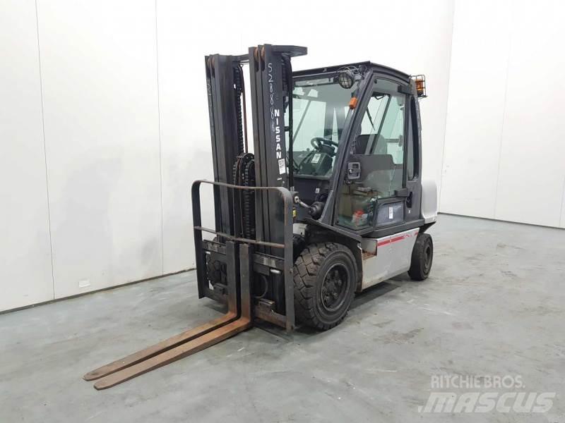 TCM YG1D2A30H 柴油叉车