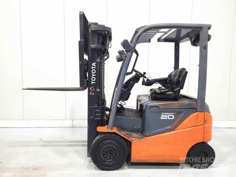 Toyota 8FBMKT20 电动叉车