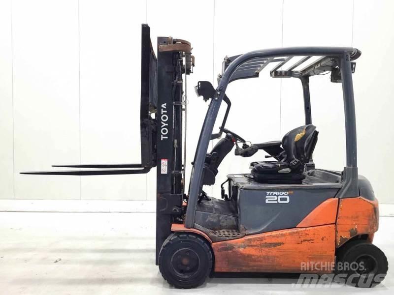 Toyota 8FBMT20 电动叉车