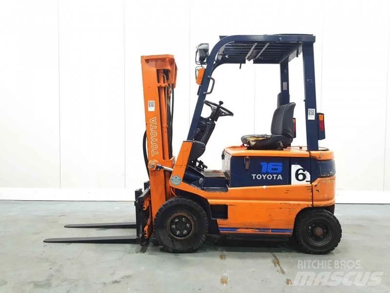 Toyota FMB16 电动叉车