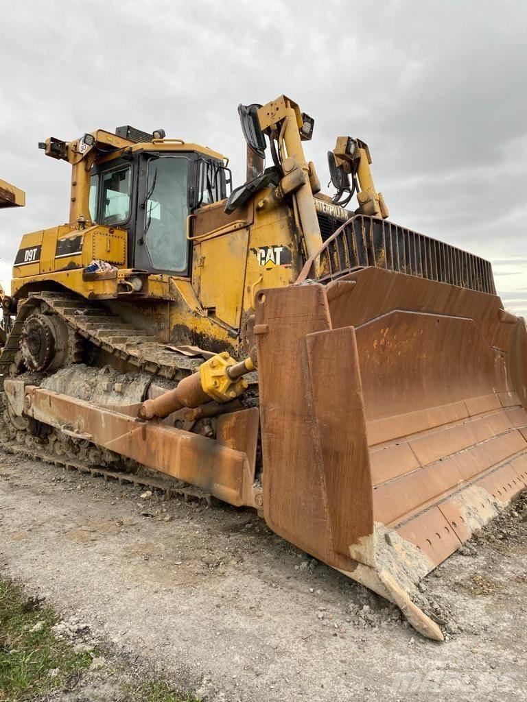 CAT D9T 履带式推土机