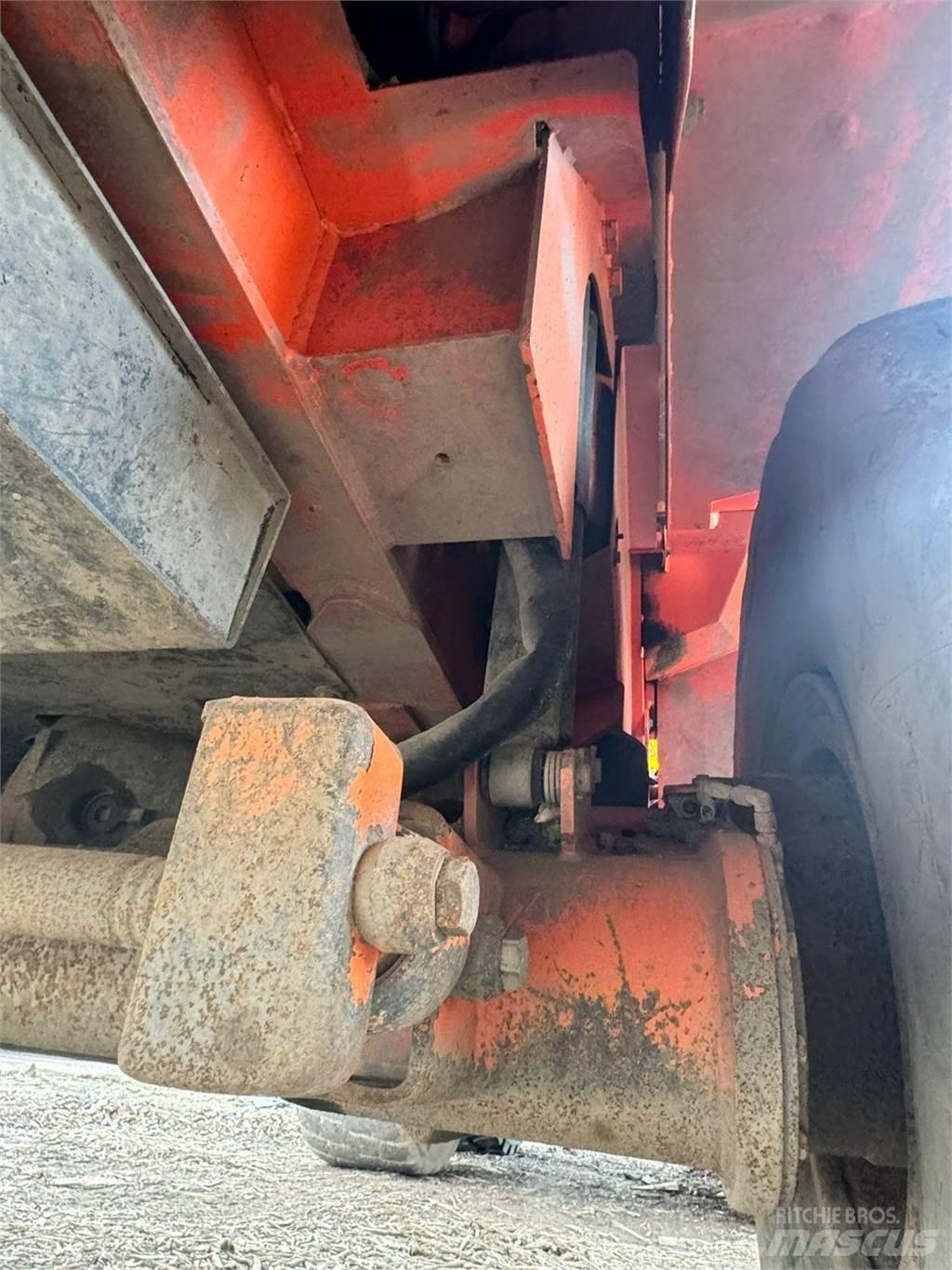 Doosan DA30 铰接式自卸车