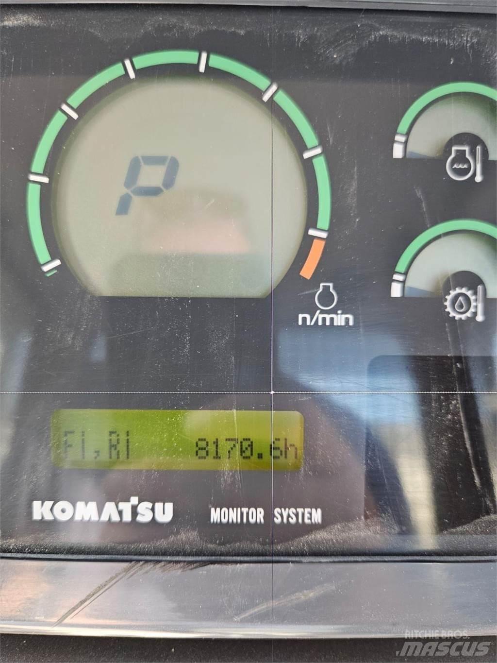 Komatsu D61PX-15 履带式推土机