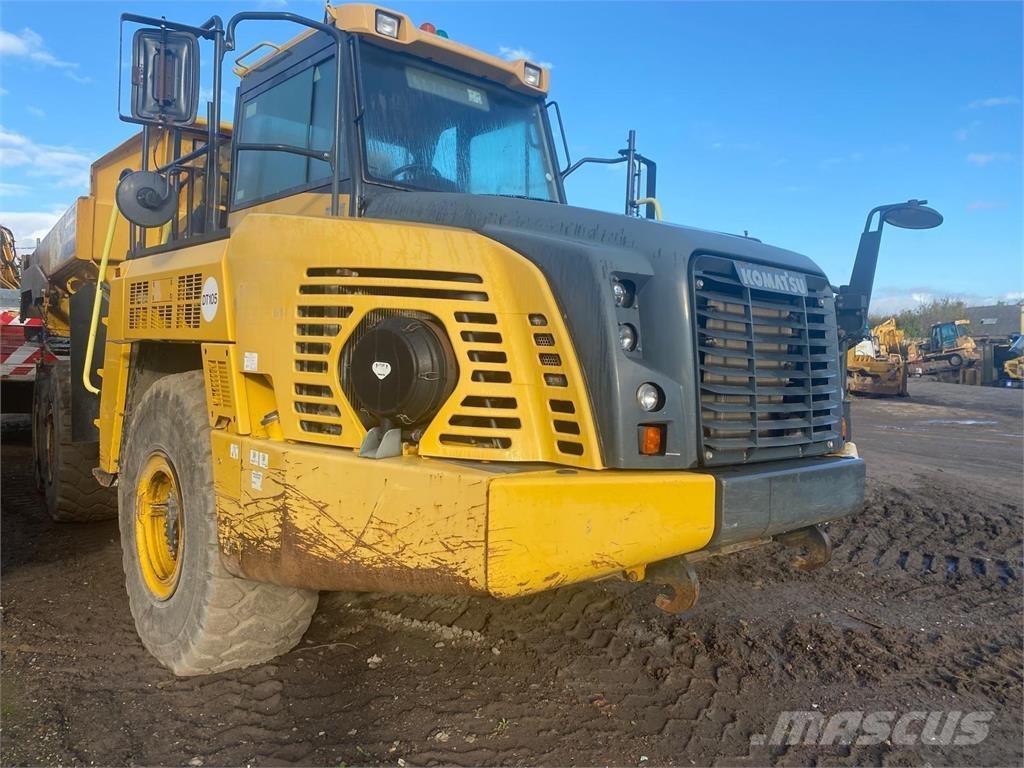 Komatsu HM300-5 铰接式自卸车