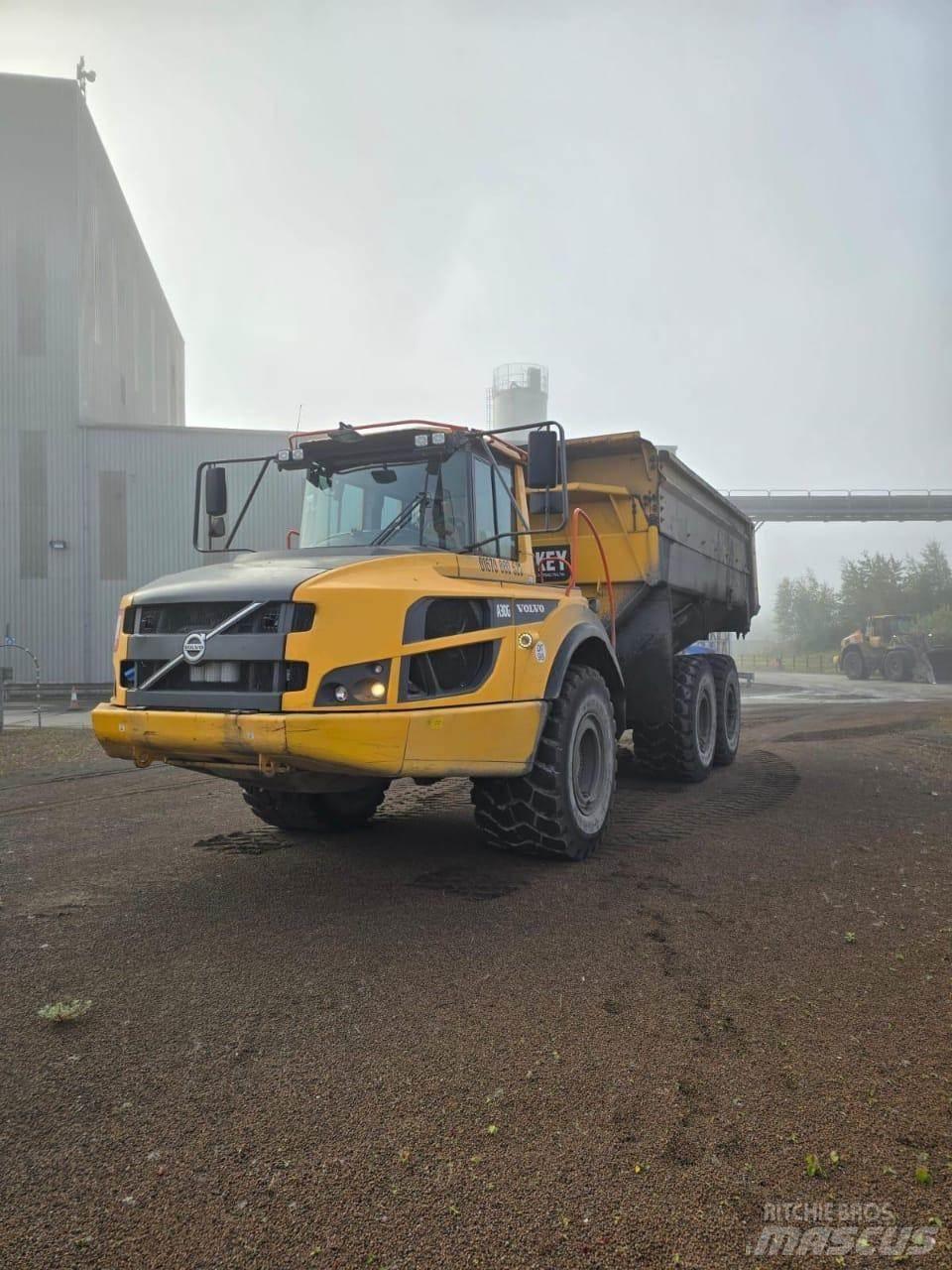 Volvo A30G 铰接式自卸车