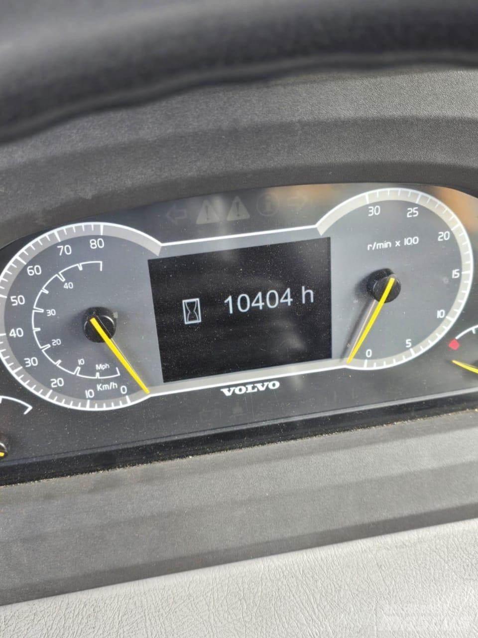 Volvo A30G 铰接式自卸车